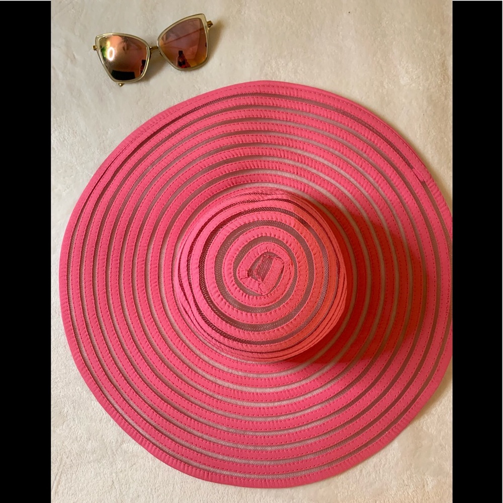 ☀️💕Hot Pink Beach Floppy Hat 💕☀️